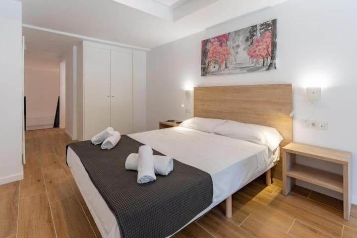 Duplex 6 Pax 2 Bth, Excelent Area Luxor Lejlighed Valencia Eksteriør billede